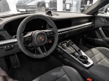 PORSCHE 992 Carrera GTS Coupé   Lift   Aerokit