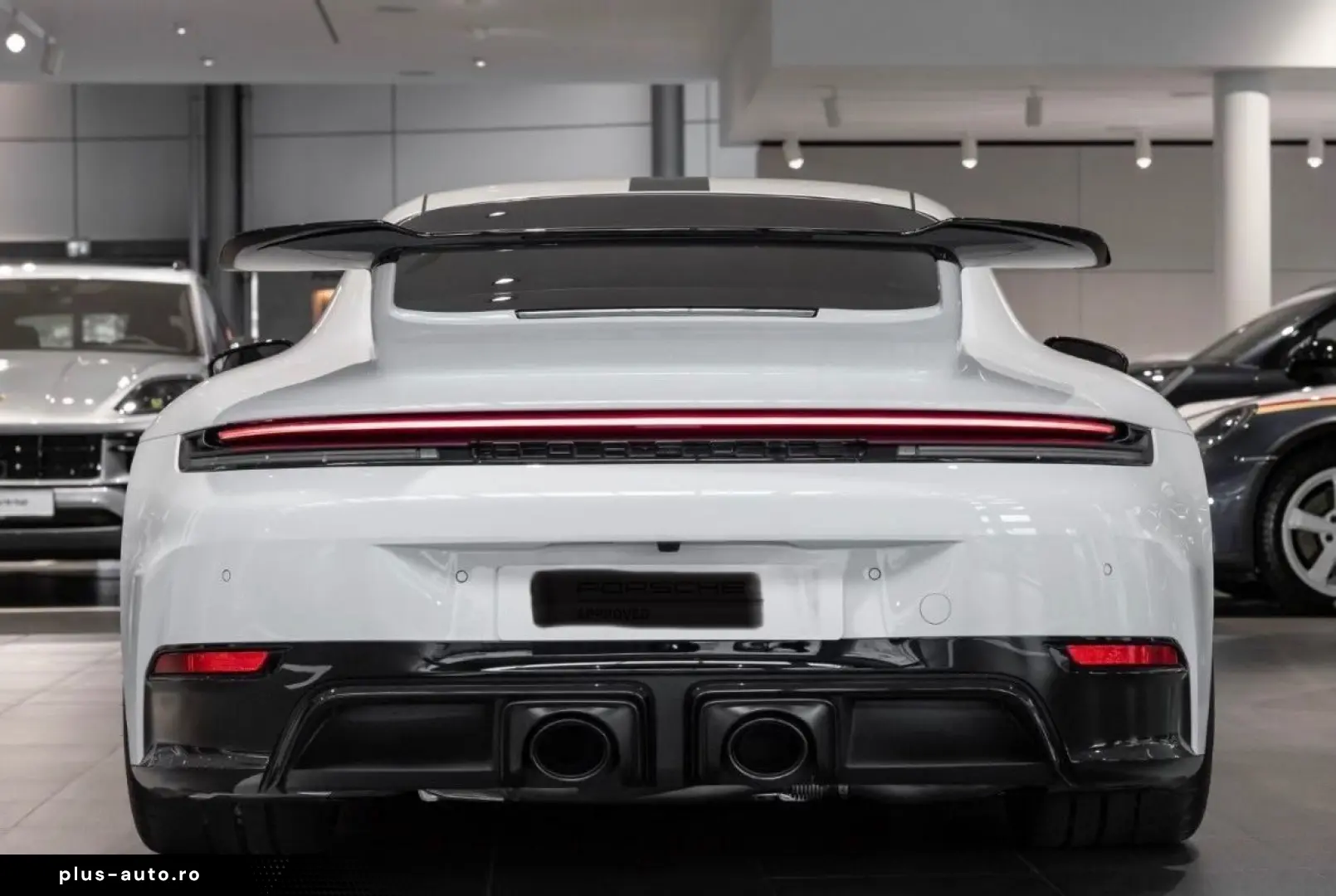 PORSCHE 992 Carrera GTS Coupé   Lift   Aerokit
