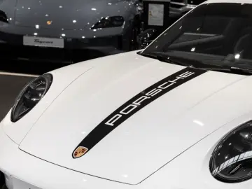 PORSCHE 992 Carrera GTS Coupé   Lift   Aerokit