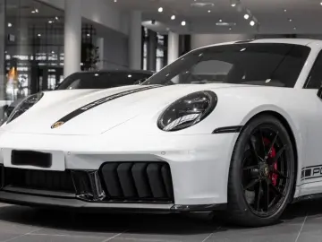 PORSCHE 992 Carrera GTS Coupé   Lift   Aerokit