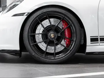 PORSCHE 992 Carrera GTS Coupé   Lift   Aerokit