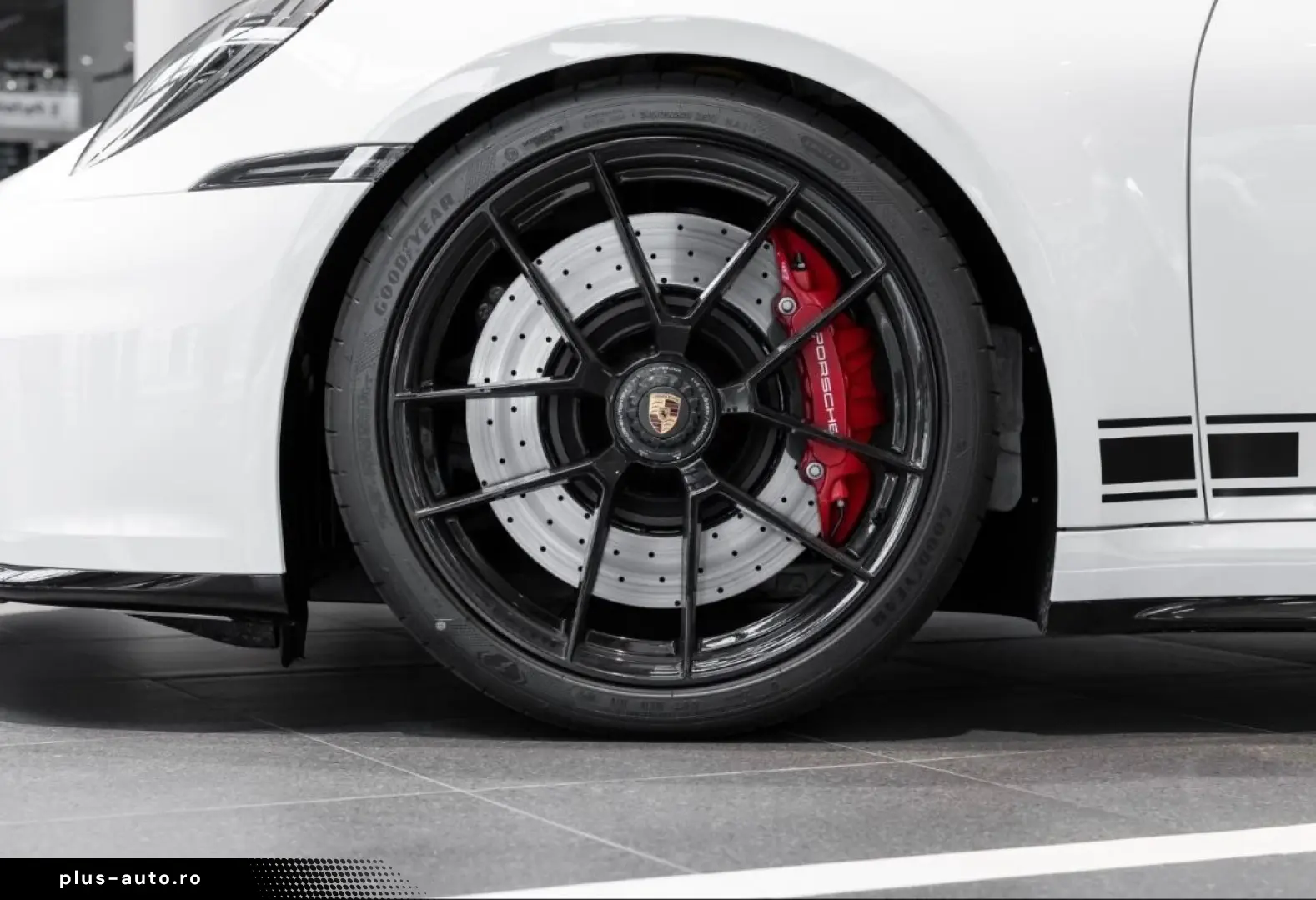 PORSCHE 992 Carrera GTS Coupé   Lift   Aerokit