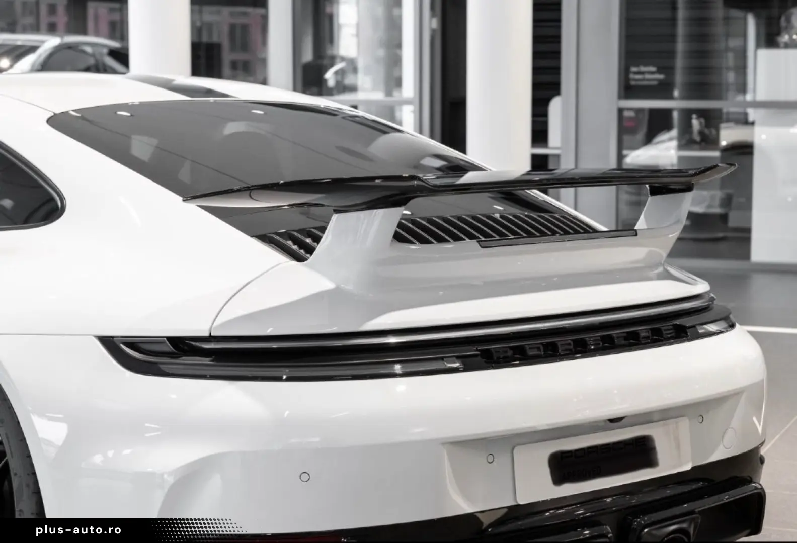 PORSCHE 992 Carrera GTS Coupé   Lift   Aerokit