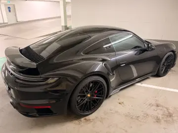 PORSCHE 992 Turbo Coupé Porsche Approved