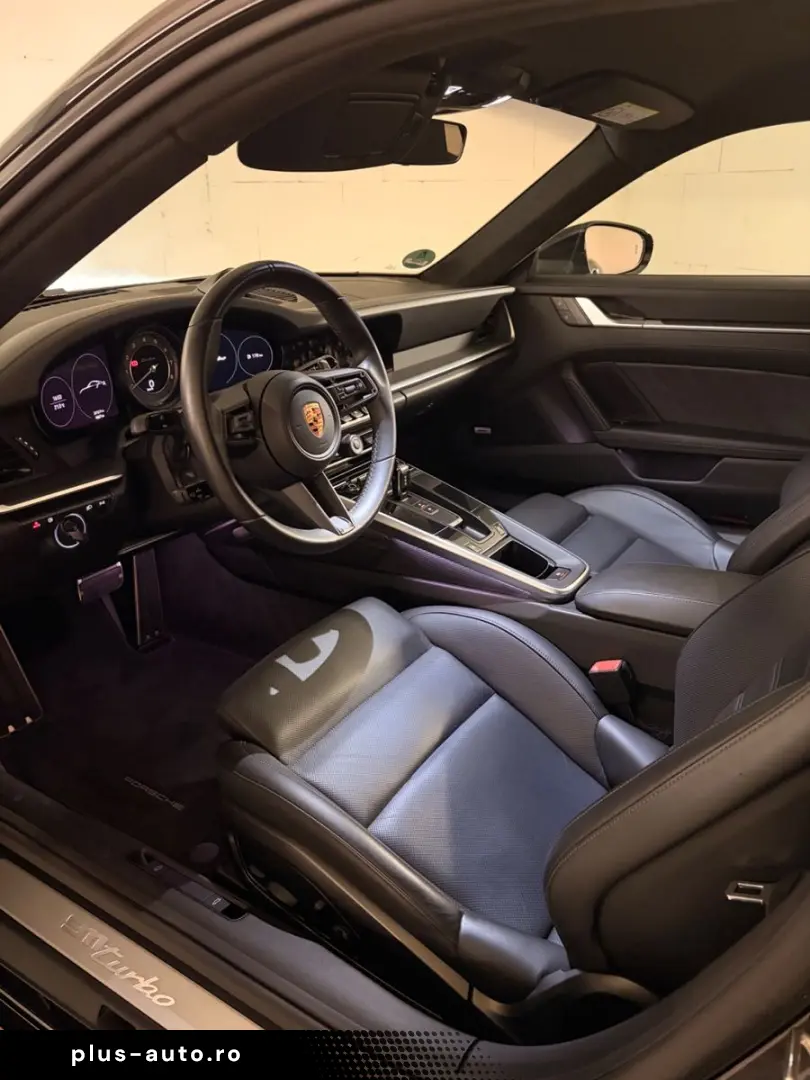 PORSCHE 992 Turbo Coupé Porsche Approved