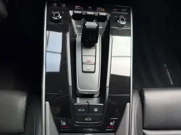 PORSCHE 911 Turbo BOSE SERVO    SPORT-CHRONO PASM