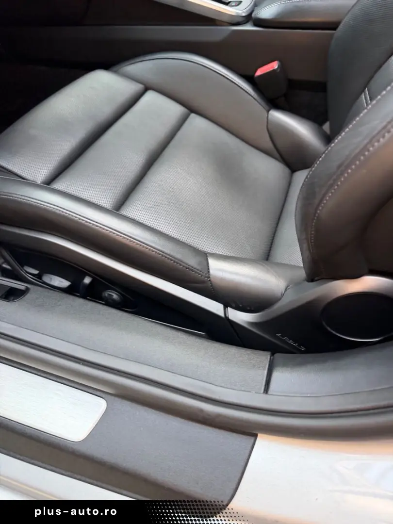 PORSCHE 911 Turbo BOSE SERVO    SPORT-CHRONO PASM