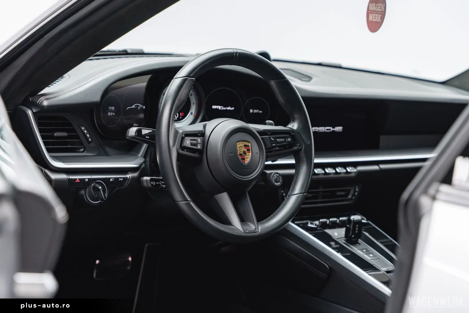 PORSCHE 992 Turbo Coupe PDK AEROKIT GLASDACH BOSE MATRIX