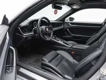 PORSCHE 992 Turbo Coupe PDK AEROKIT GLASDACH BOSE MATRIX