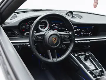 PORSCHE 992 Turbo Coupe PDK AEROKIT GLASDACH BOSE MATRIX