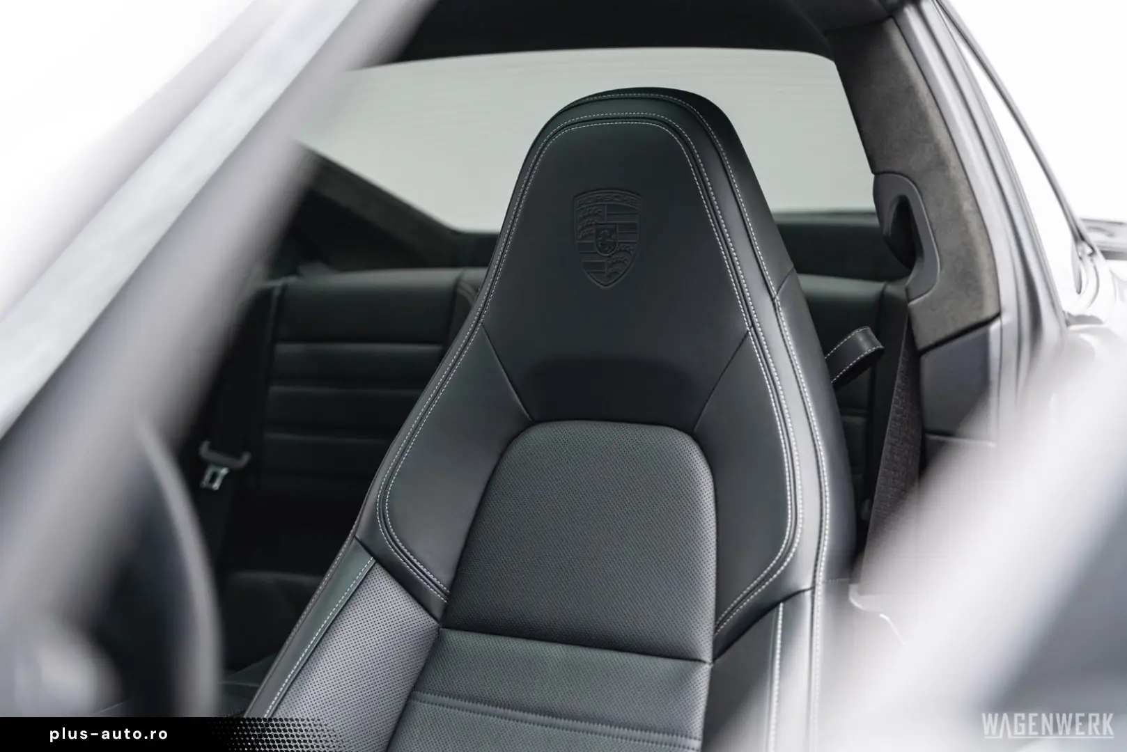 PORSCHE 992 Turbo Coupe PDK AEROKIT GLASDACH BOSE MATRIX