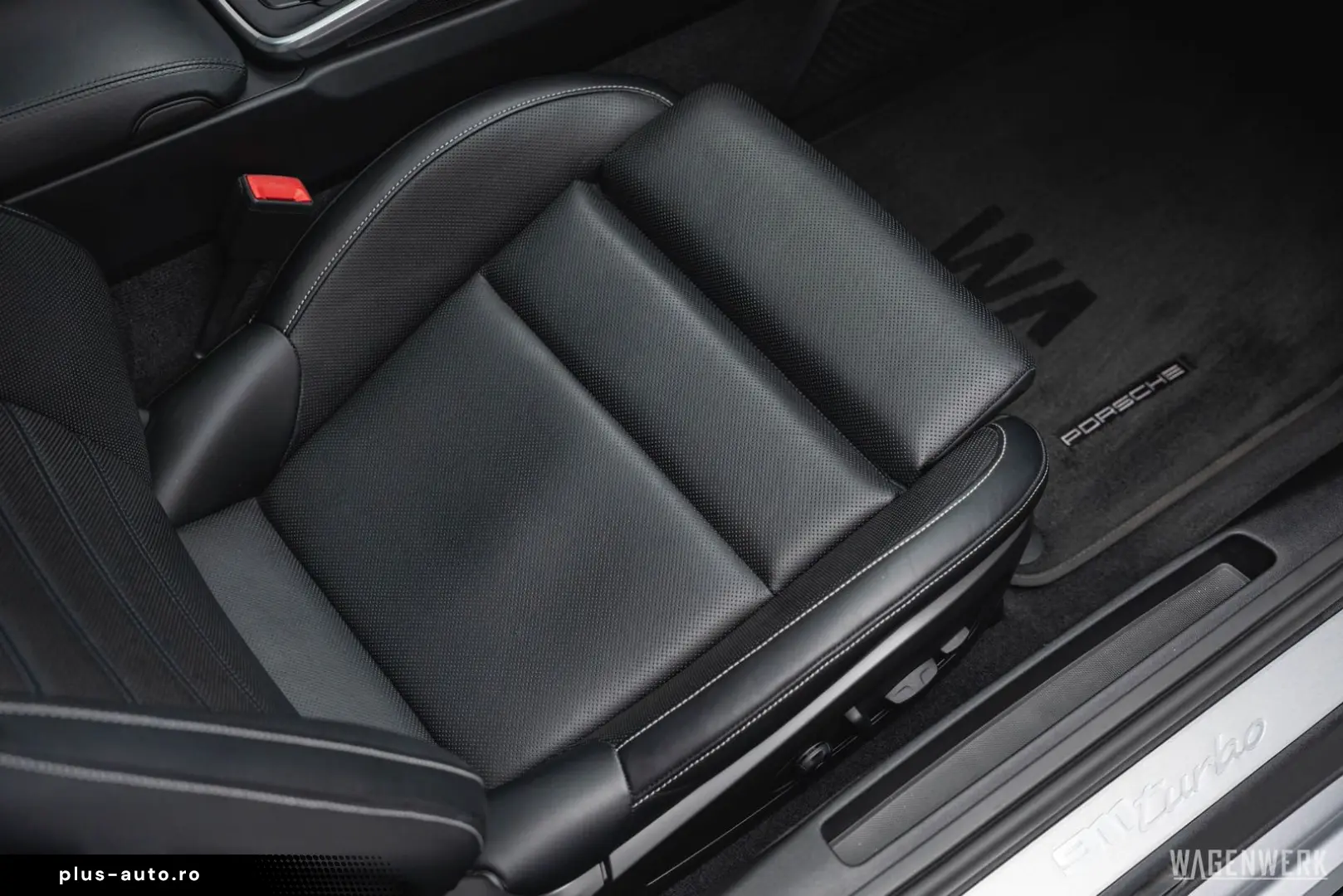 PORSCHE 992 Turbo Coupe PDK AEROKIT GLASDACH BOSE MATRIX