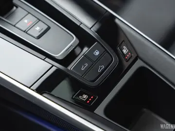 PORSCHE 992 Turbo Coupe PDK AEROKIT GLASDACH BOSE MATRIX