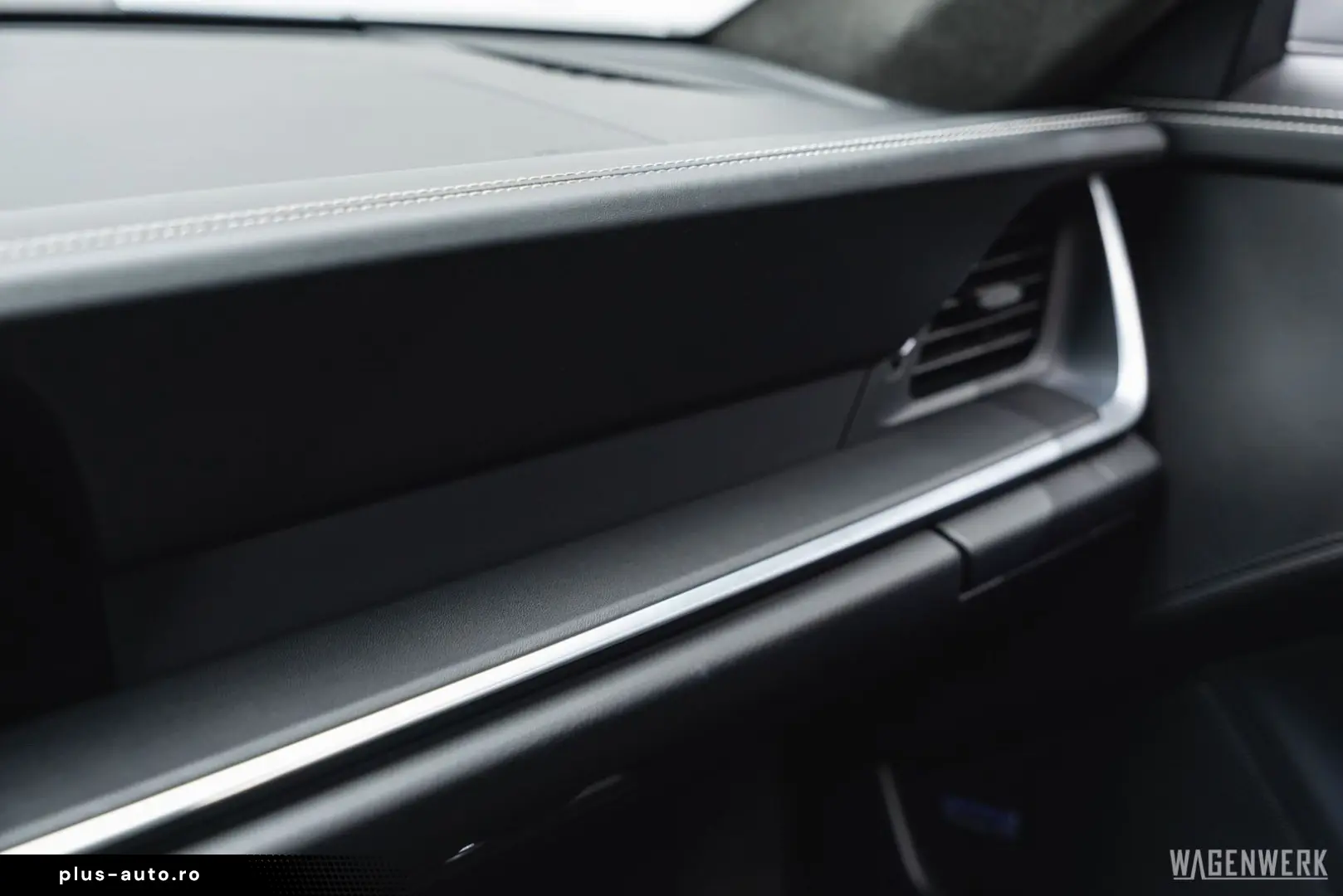PORSCHE 992 Turbo Coupe PDK AEROKIT GLASDACH BOSE MATRIX