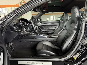 PORSCHE 992 Turbo S Coupe