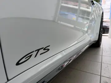 PORSCHE 911 992.2 Carrera 4GTS Cabrio Lift Bur 18W