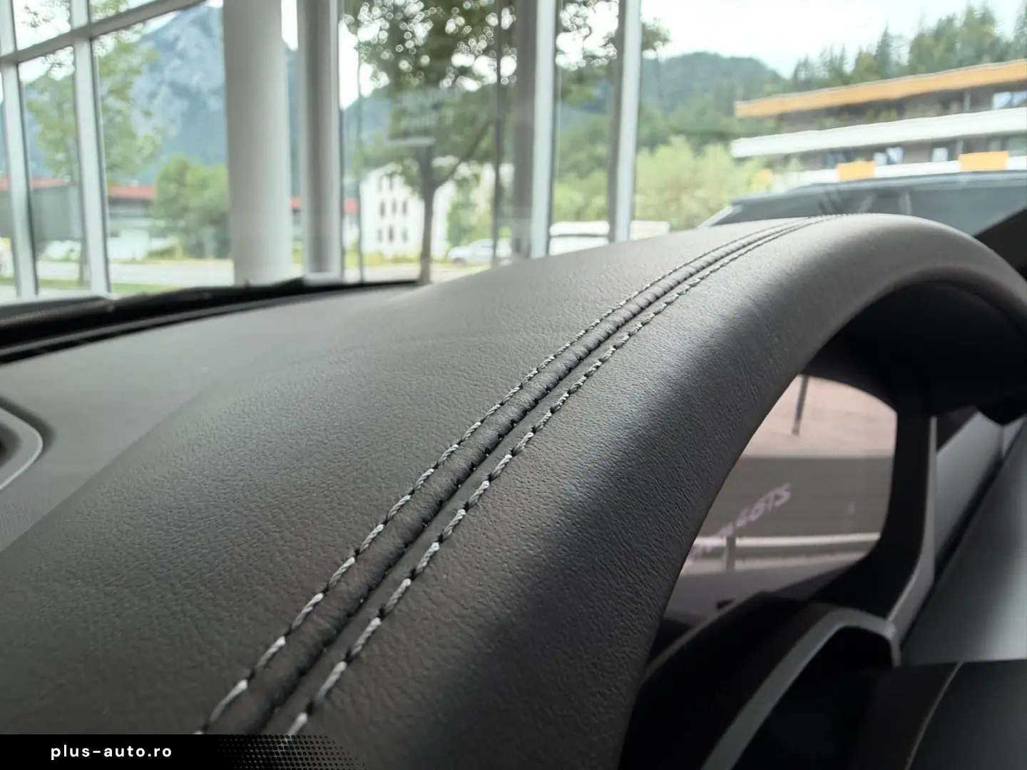 PORSCHE 911 992.2 Carrera 4GTS Cabrio Lift Bur 18W