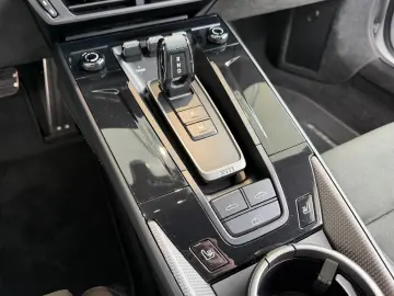 PORSCHE 911 992.2 Carrera 4GTS Cabrio Lift Bur 18W