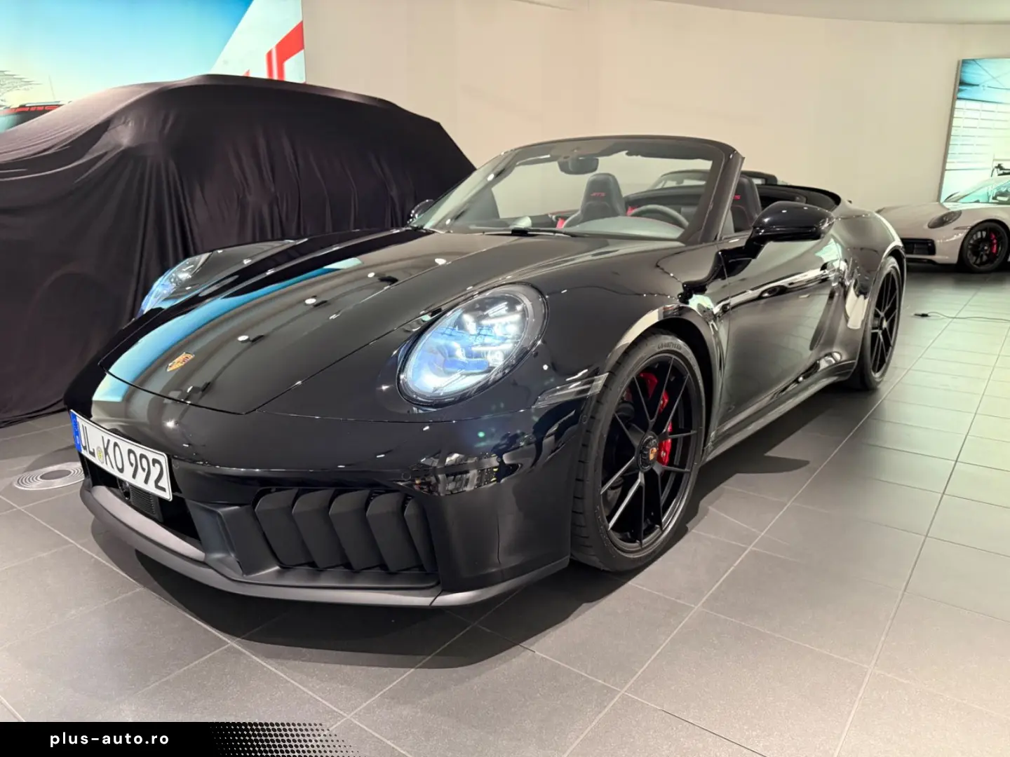 PORSCHE 992 Carrera 4 GTS Cabriolet  Porsche Approved