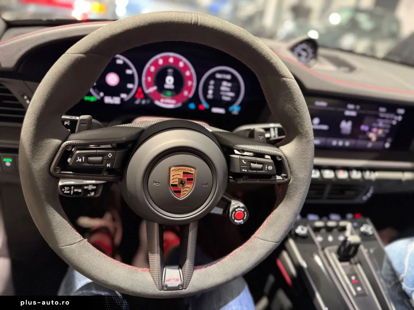 PORSCHE 992 Carrera 4 GTS Cabriolet  Porsche Approved