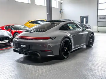 PORSCHE 992.2 Carrera 4 GTS  BOSE 360  PANO LIFT Carbon