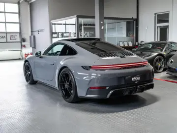 PORSCHE 992.2 Carrera 4 GTS  BOSE 360  PANO LIFT Carbon