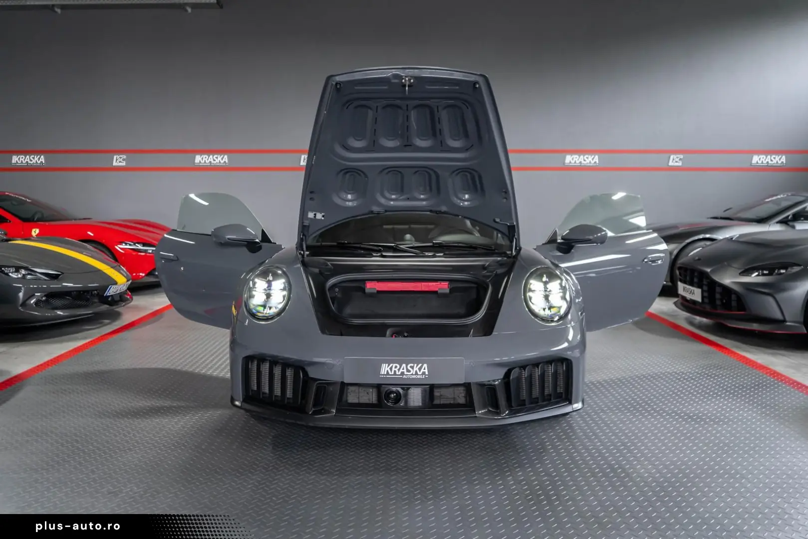 PORSCHE 992.2 Carrera 4 GTS  BOSE 360  PANO LIFT Carbon