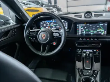 PORSCHE 992.2 Carrera 4 GTS  BOSE 360  PANO LIFT Carbon