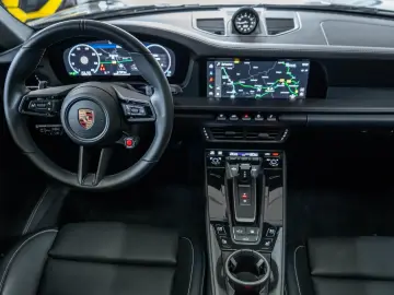 PORSCHE 992.2 Carrera 4 GTS  BOSE 360  PANO LIFT Carbon