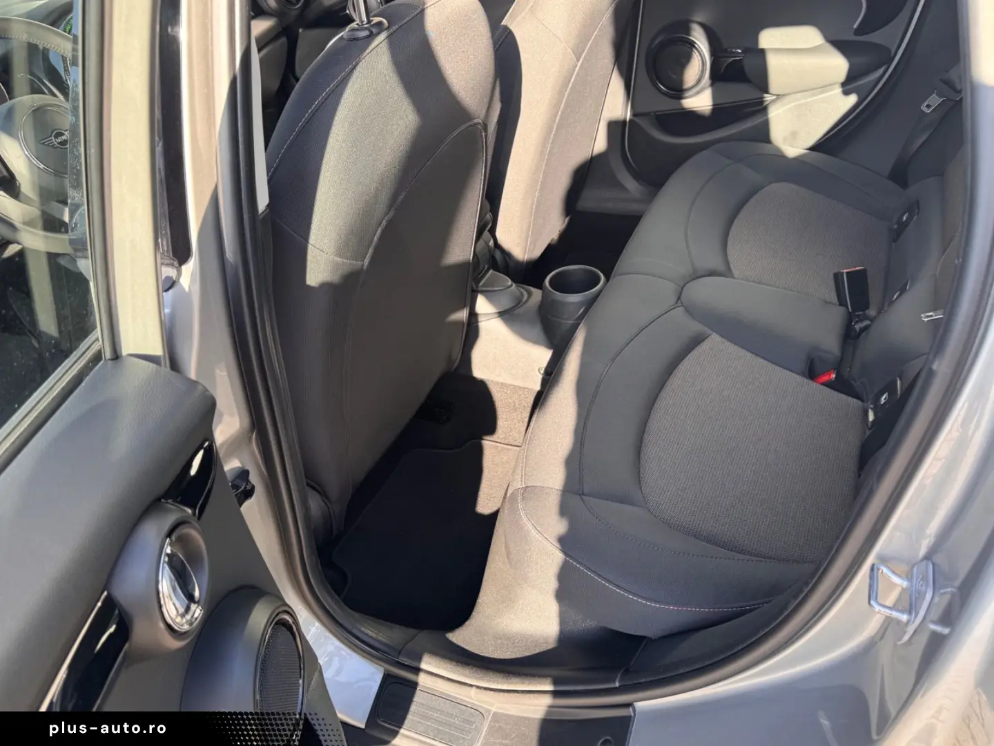 MINI COOPER Mini 5-trg. Cooper Essential Trim