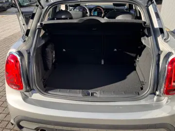 MINI COOPER Mini 5-trg. Cooper Essential Trim