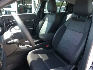 JEEP Avenger Altitude Mild-Hybrid  Navi  Kamera  CarP