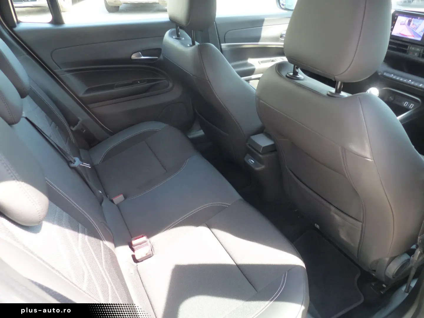 JEEP Avenger Altitude Mild-Hybrid  Navi  Kamera  CarP