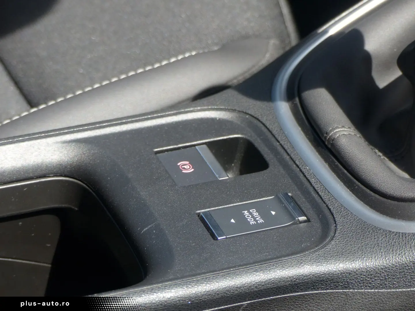 JEEP Avenger Altitude Mild-Hybrid  Navi  Kamera  CarP