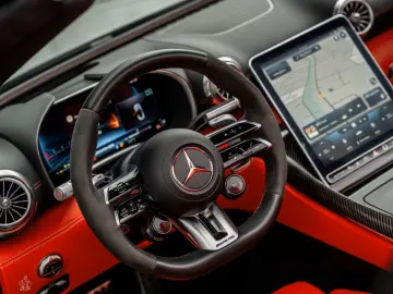 Mercedes-Benz SL 63 AMG 4MATIC