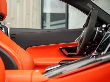 Mercedes-Benz SL 63 AMG 4MATIC