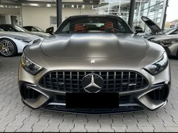 Mercedes-Benz SL 63 AMG 4MATIC    Burmester®