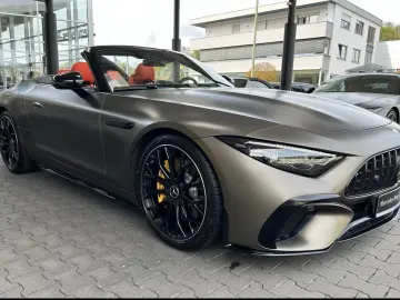 Mercedes-Benz SL 63 AMG 4MATIC    Burmester®