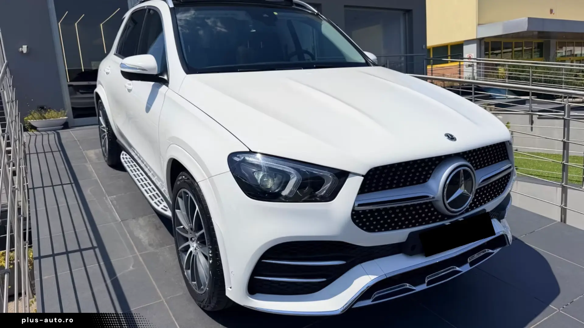 Mercedes-Benz GLE 300 d 4MATIC AMG Masaj Pano