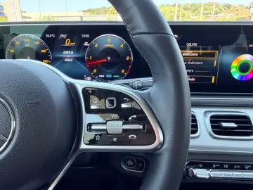 Mercedes-Benz GLE 300 d 4MATIC AMG Masaj Pano