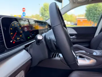 Mercedes-Benz GLE 300 d 4MATIC AMG Masaj Pano