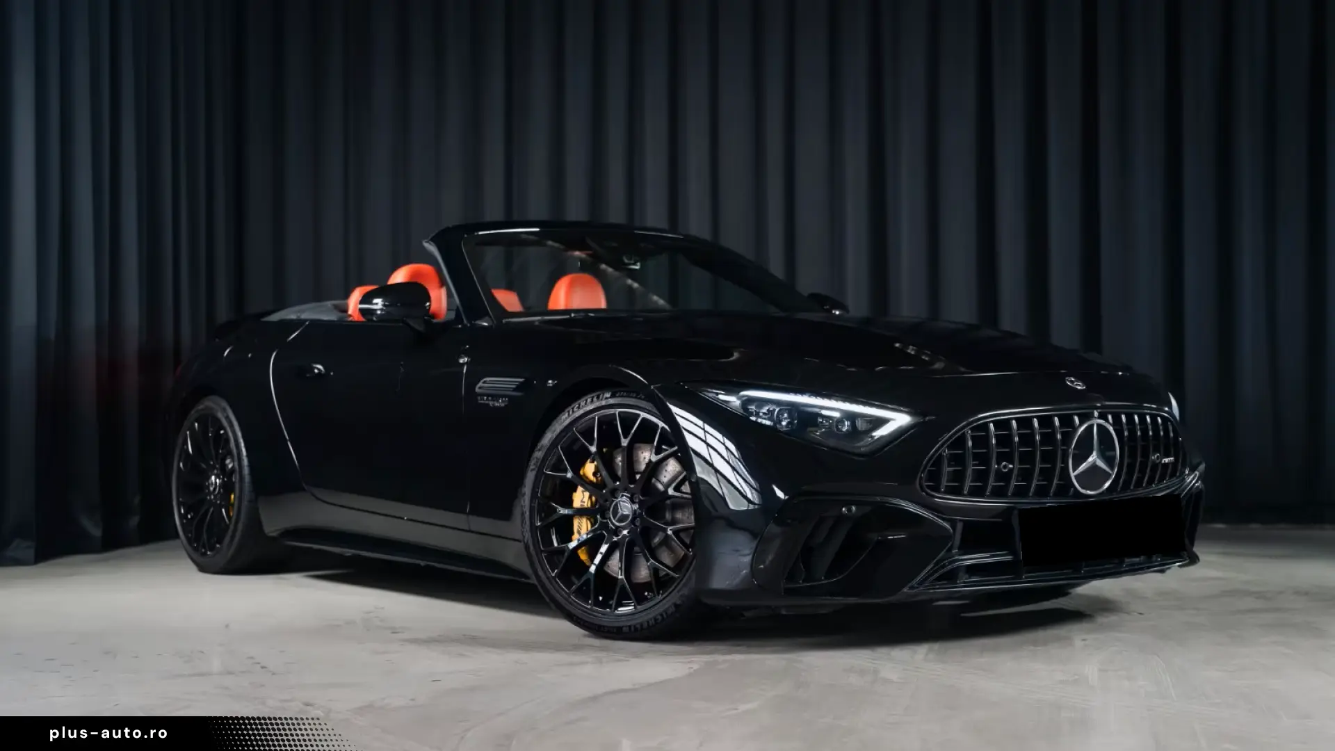 Mercedes-Benz SL 63 AMG 4MATIC    Burmester®