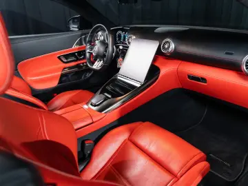 Mercedes-Benz SL 63 AMG 4MATIC    Burmester®