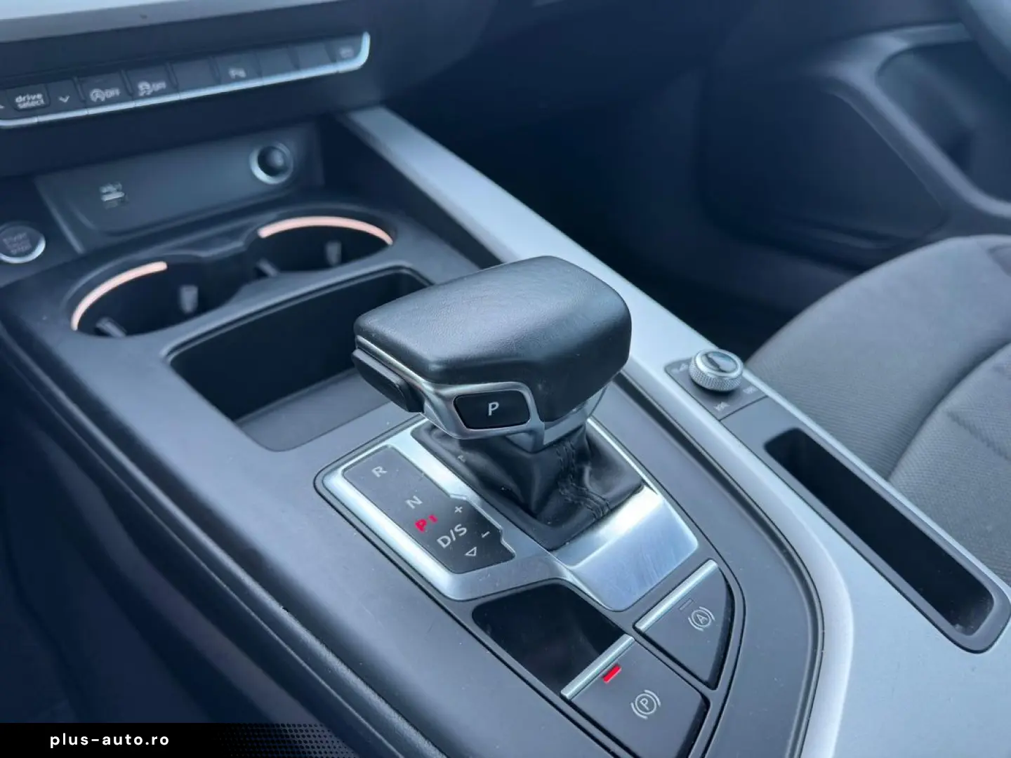 Audi A4 Advanced 35 TFSI mild-Hybr Stronic