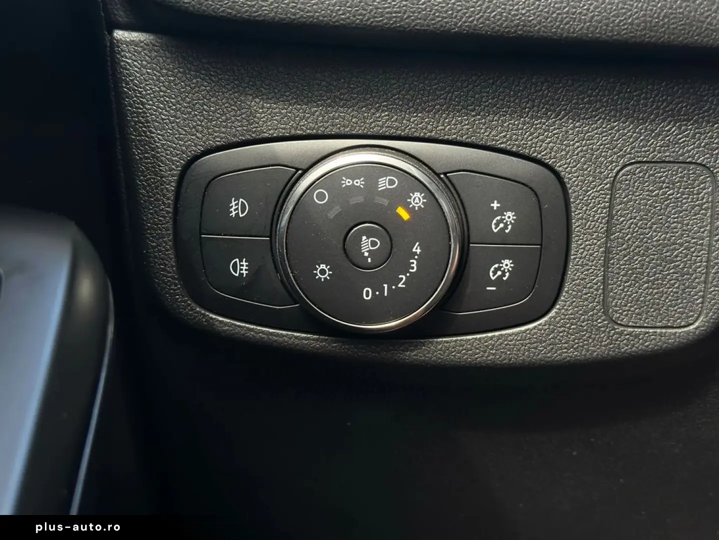 Ford Focus 1.5Tdci Titanium 116CP LED Carlig Camera Garantie