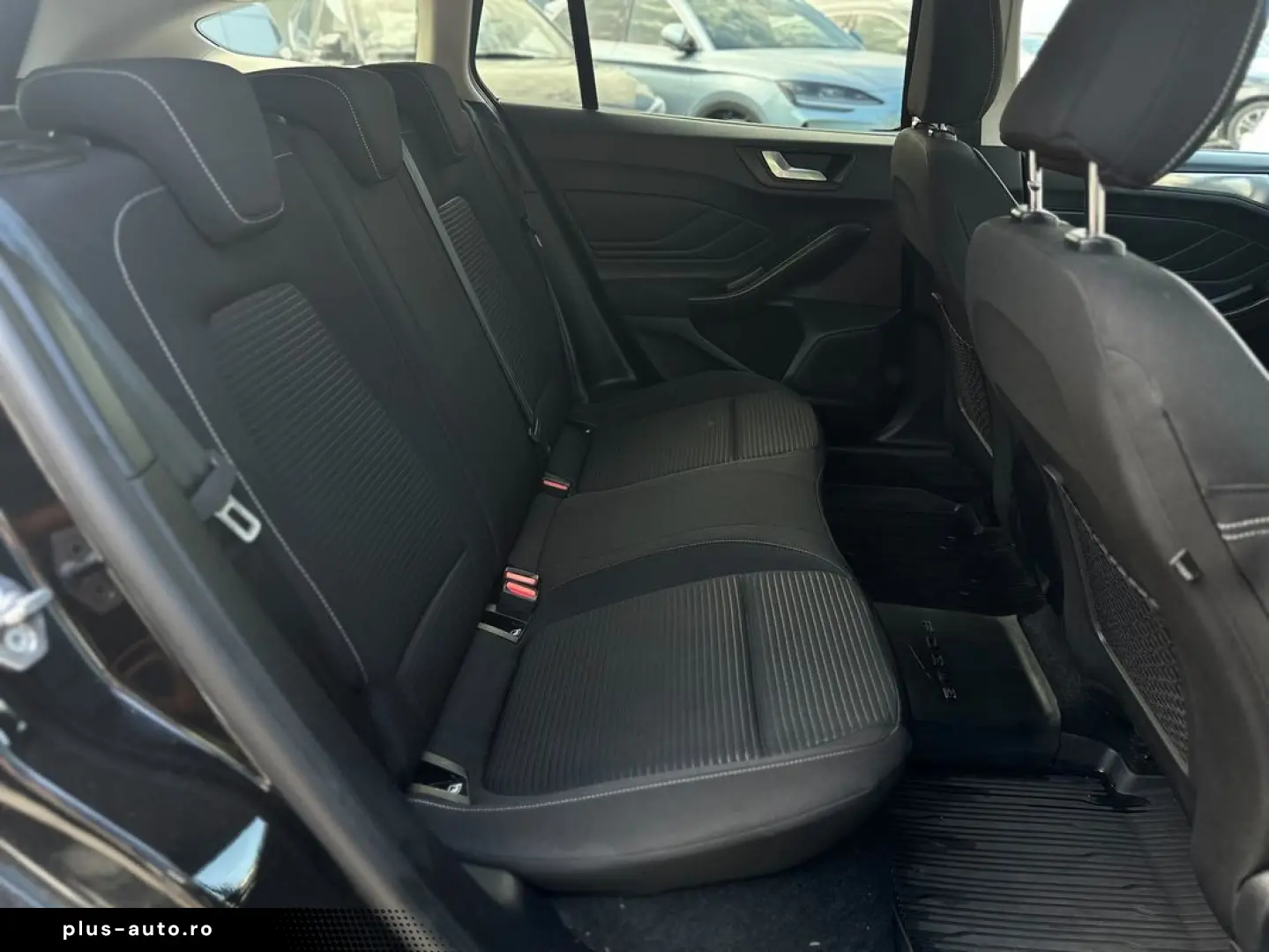 Ford Focus 1.5Tdci Titanium 116CP LED Carlig Camera Garantie
