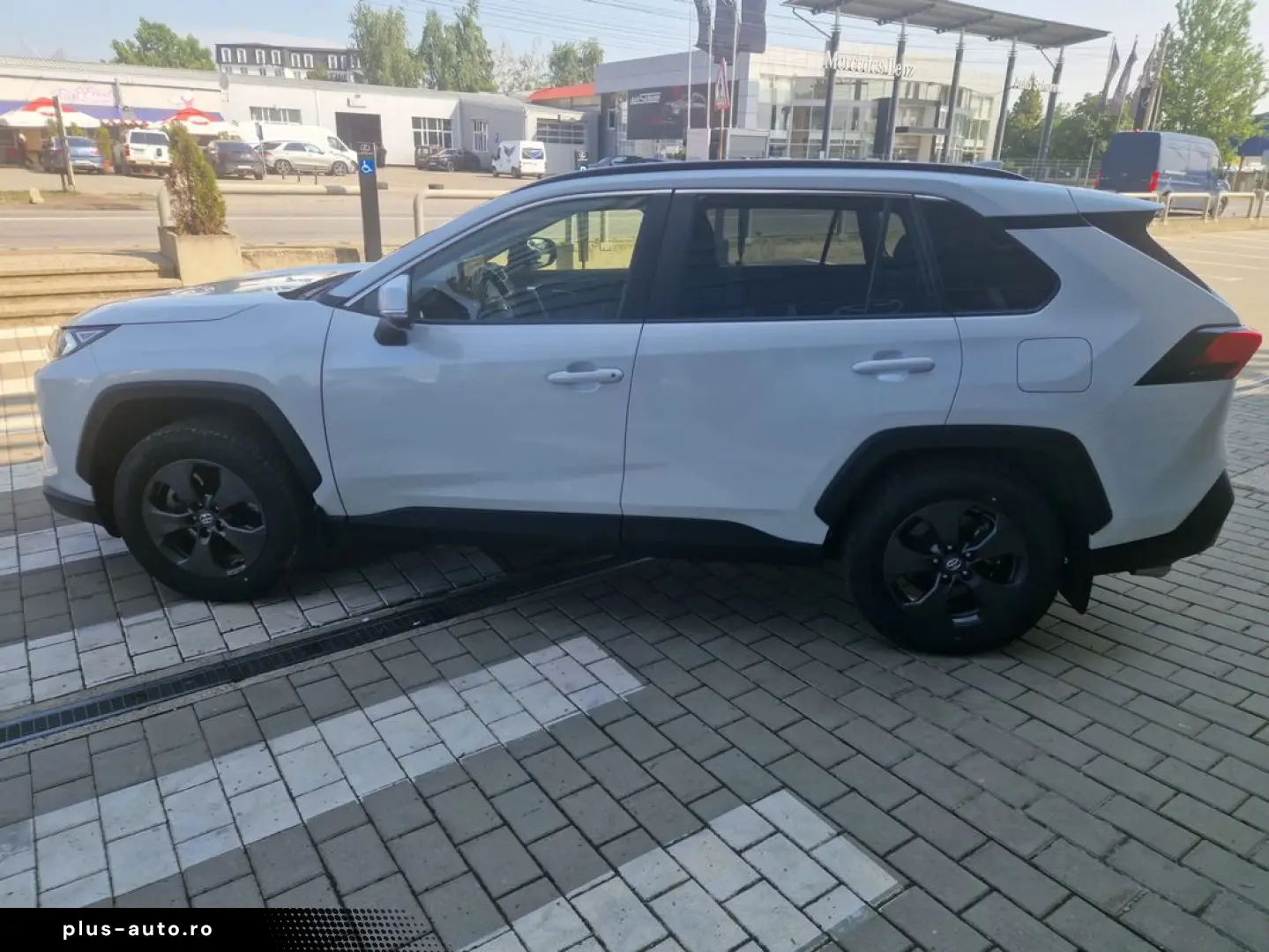 Toyota Rav-4
