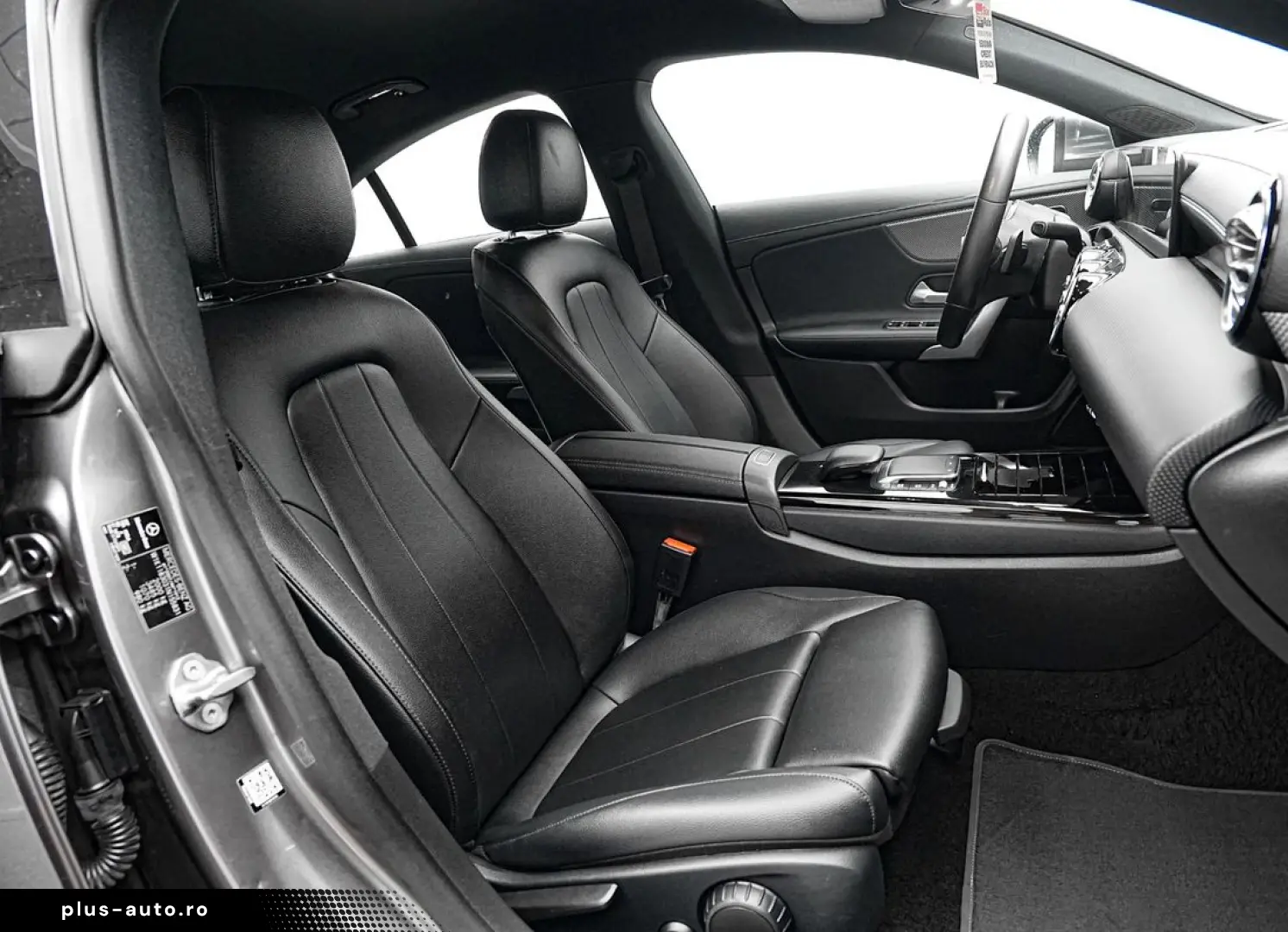 Mercedes-Benz Cla-180
