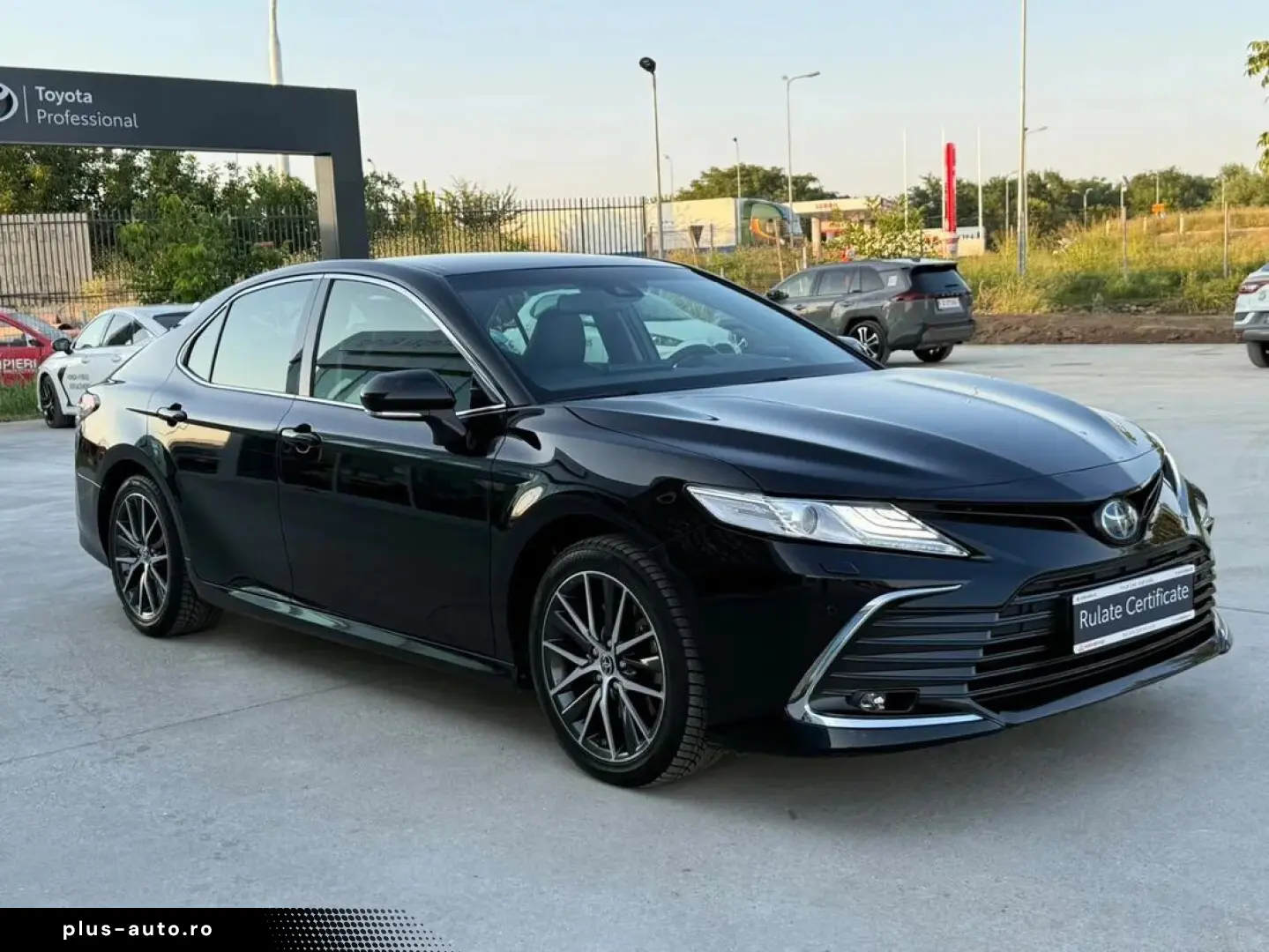 Toyota Camry Dynamic 2.5 Hybrid 218 Cp