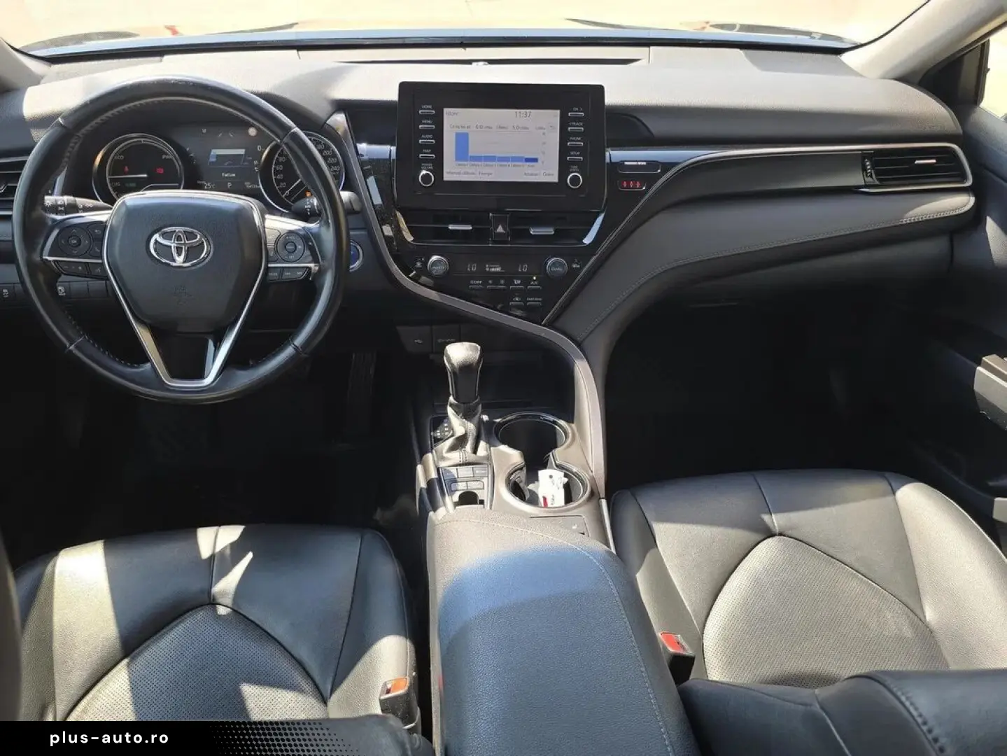 Toyota Camry 2.5 Hybrid Business